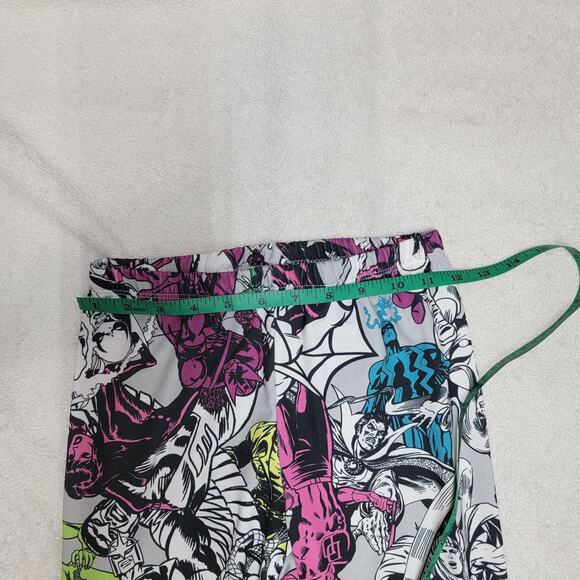 Marvel comics leggings (great for Halloween) - Picture 4 of 4